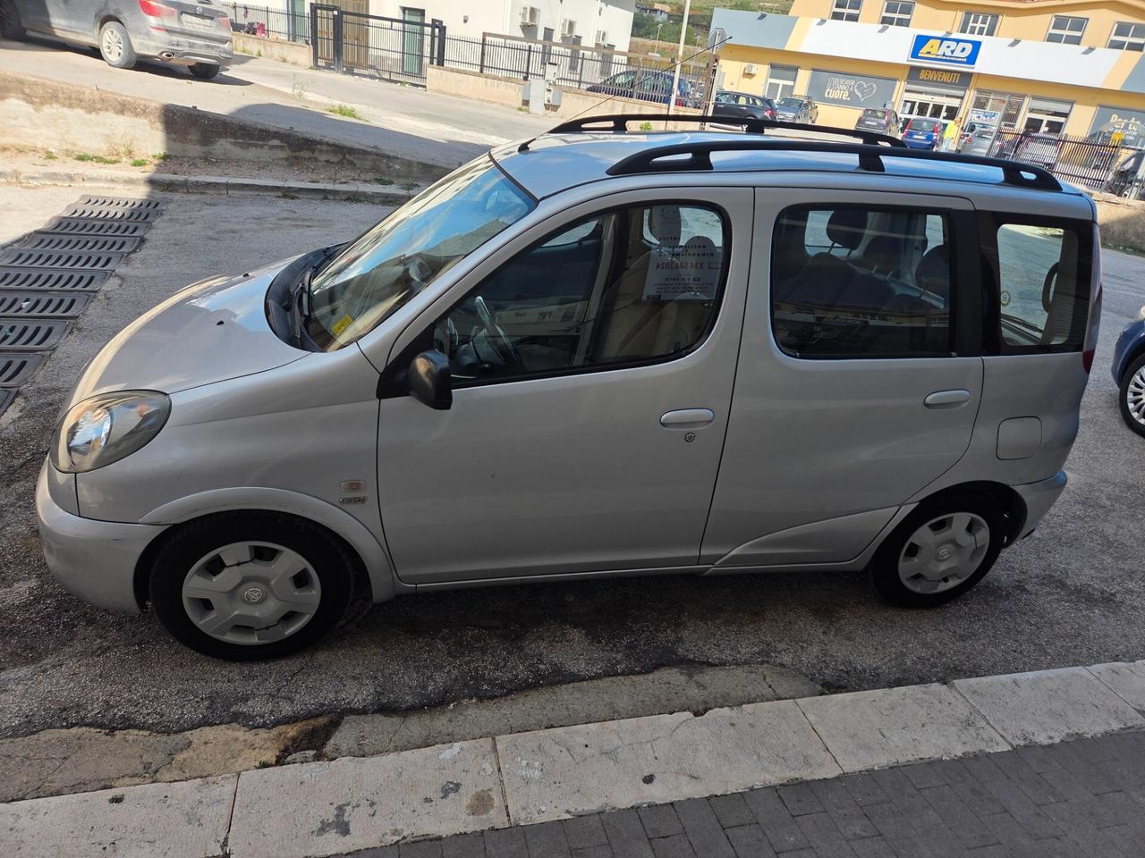 TOYOTA YARIS VERSO 1.3 BENZ GPL VALIDO FINO AL2032