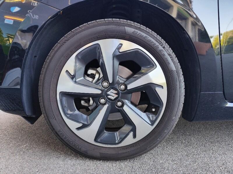 SUZUKI Swift (2024-->) Swift 1.2 Hybrid CVT Top