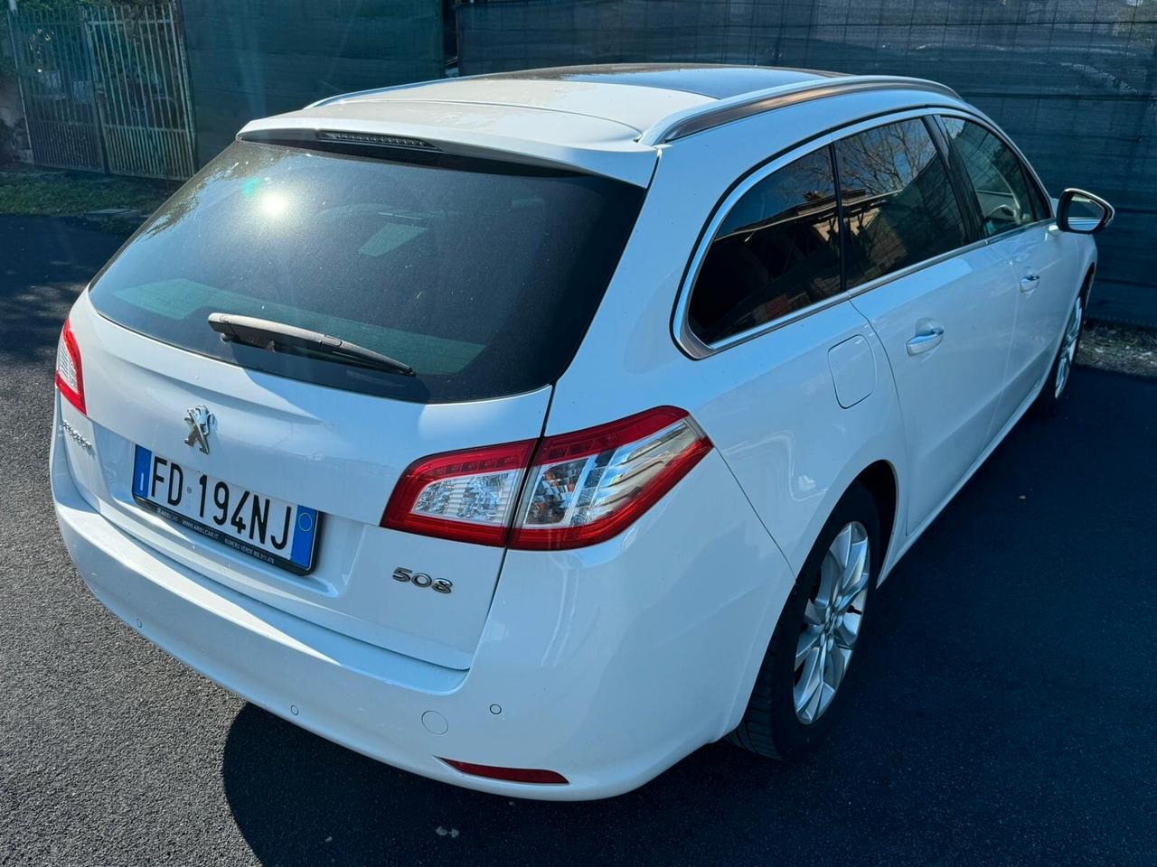 Peugeot 508 SW 2.0 BlueHDi Allure 150cv MY15 – Euro 6, Gancio traino, Tetto!!!!