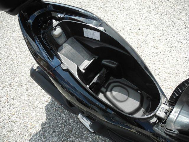 HONDA PCX 125 S&S - Ok NEOPATENTATI - UNICO PROPRIETARIO