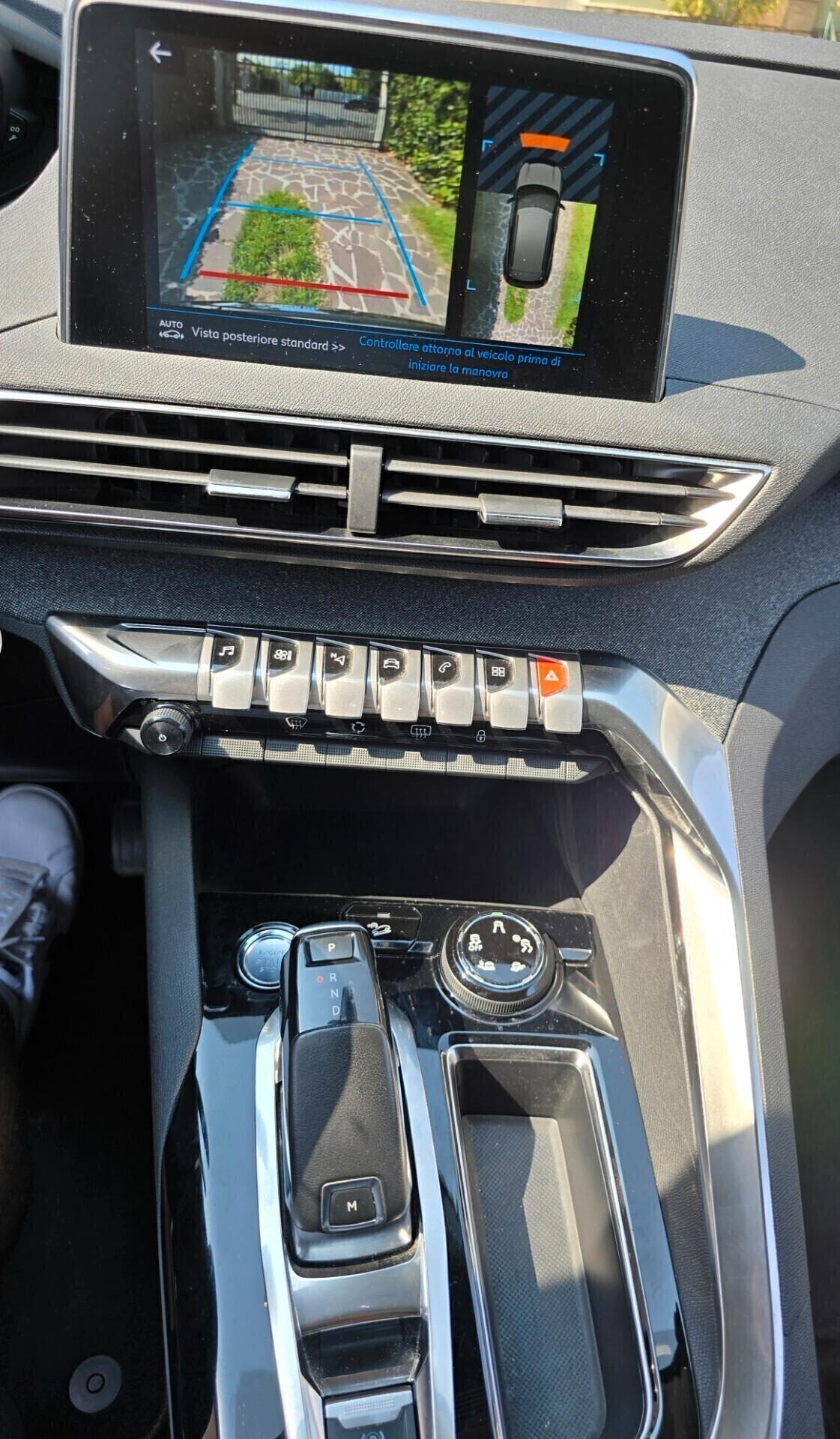 Peugeot 3008 BlueHDi 130 S&S EAT8 Allure