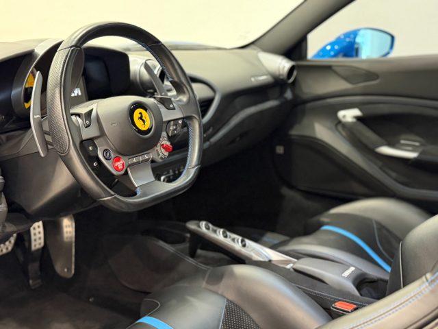 FERRARI F8 Tributo