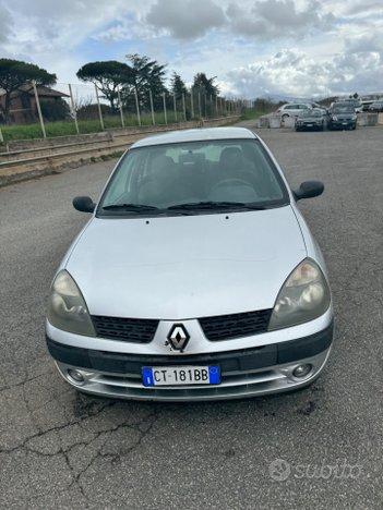 Renault Clio 1.2 adatta a neopatentati