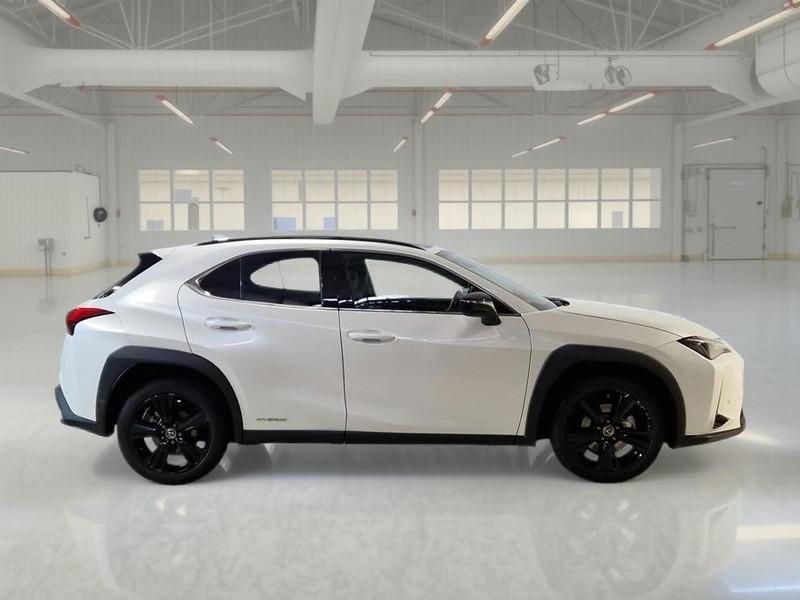 LEXUS UX 250H HYBRID MIDNIGHT EDITION 2WD MY22 AUTO SUV