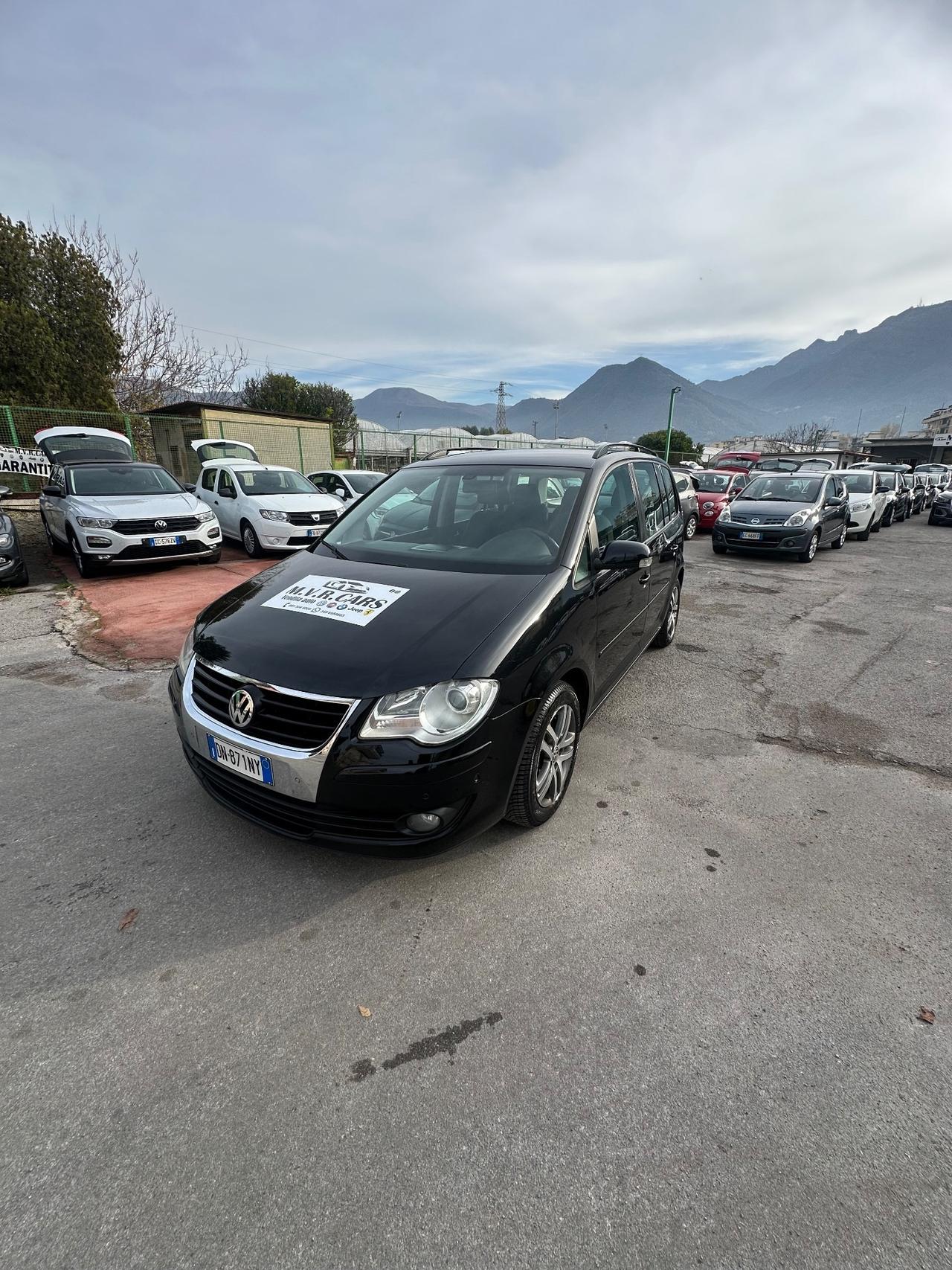 Volkswagen Touran 1.6 Trendline Bifuel G