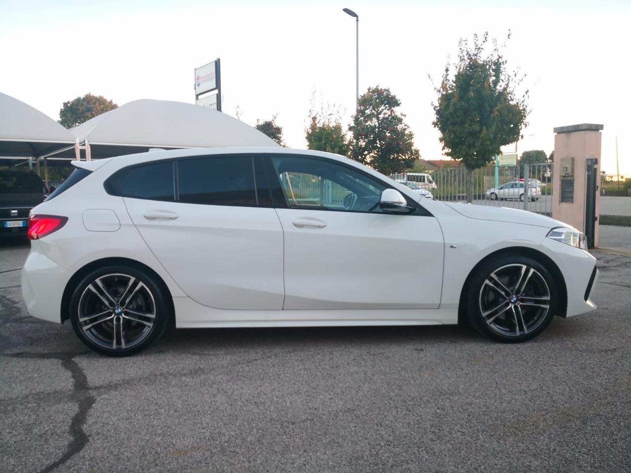 Bmw 118 d Aut. 5p. Msport ***TAGLIANDI BMW***