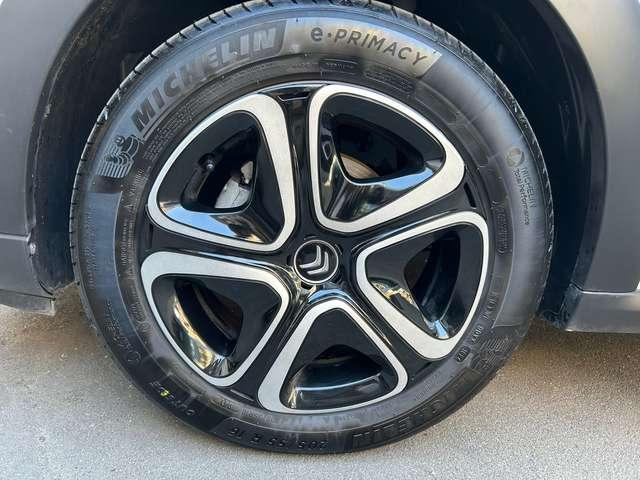Citroen C3 1.2 83cv Plus + Car Play + R16