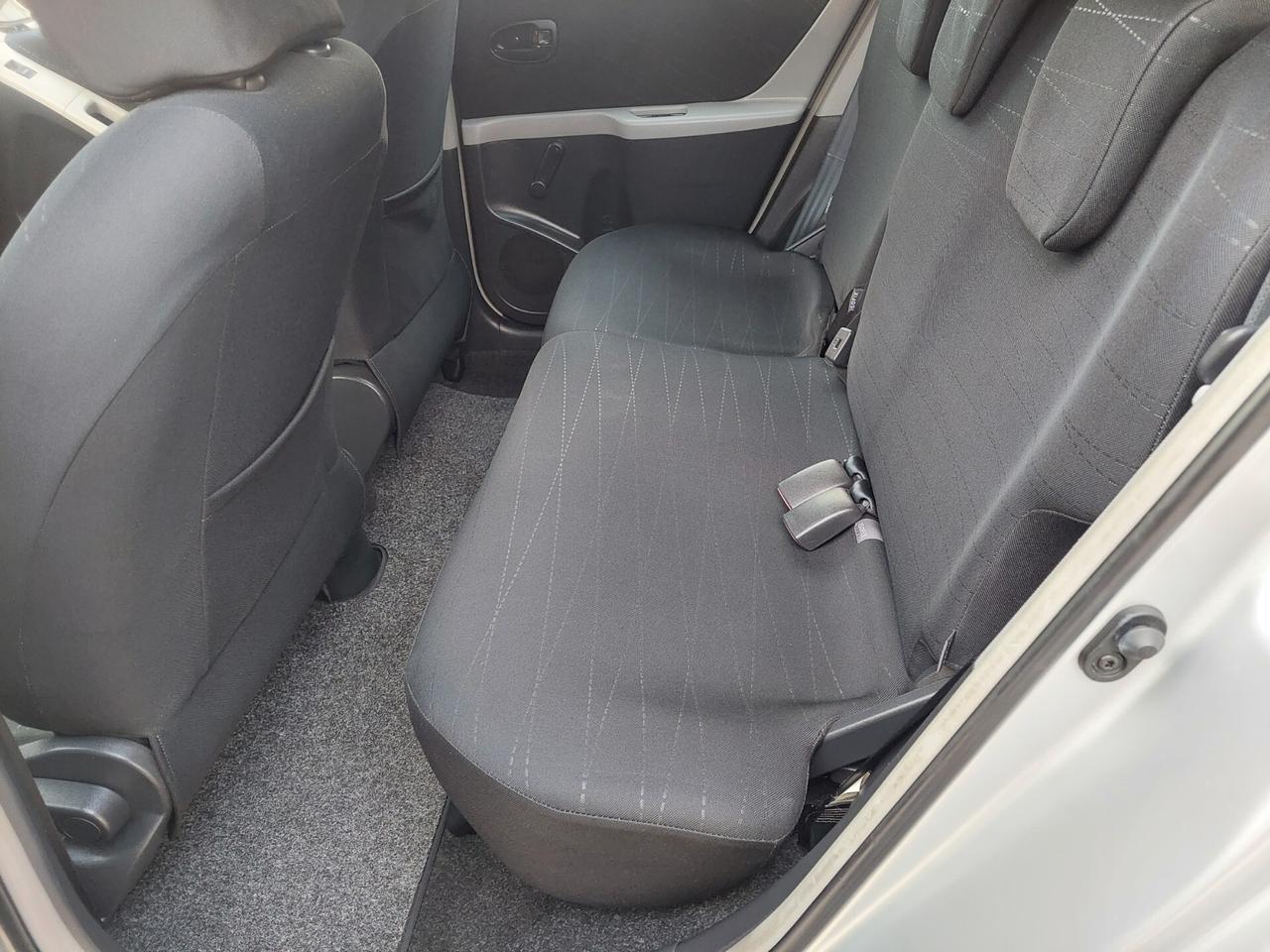 Toyota Yaris 1.0 5 porte Sol PERFETTA 69cv