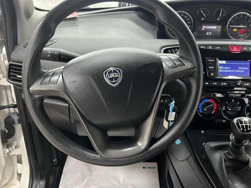 Lancia Ypsilon 1.0 FireFly 70cv S&S Hybrid SILVER PLUS