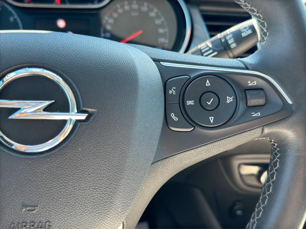 Opel Crossland 1.2 Elegance s&s 110cv con Telecam e CarPlay