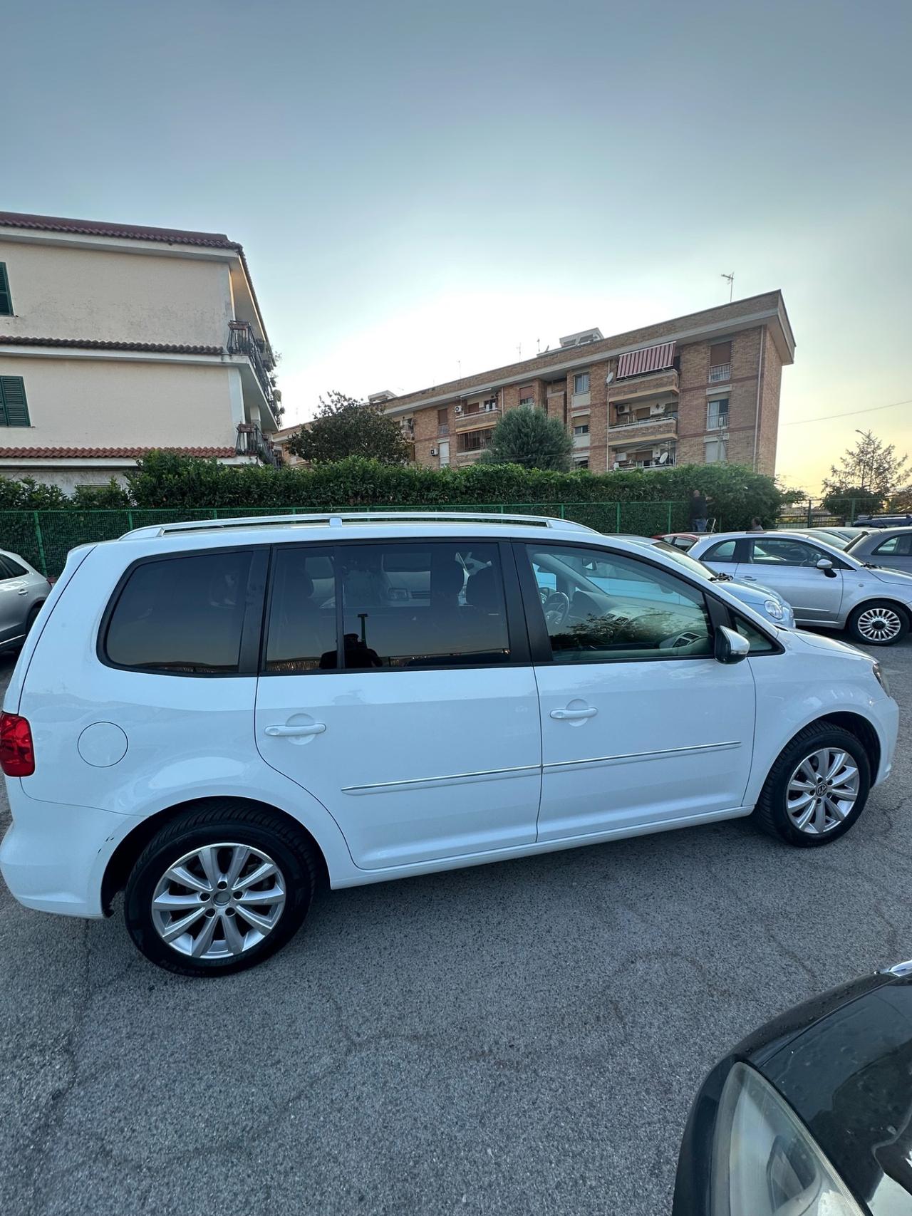 Volkswagen Touran 1.4 TSI Highline EcoFuel