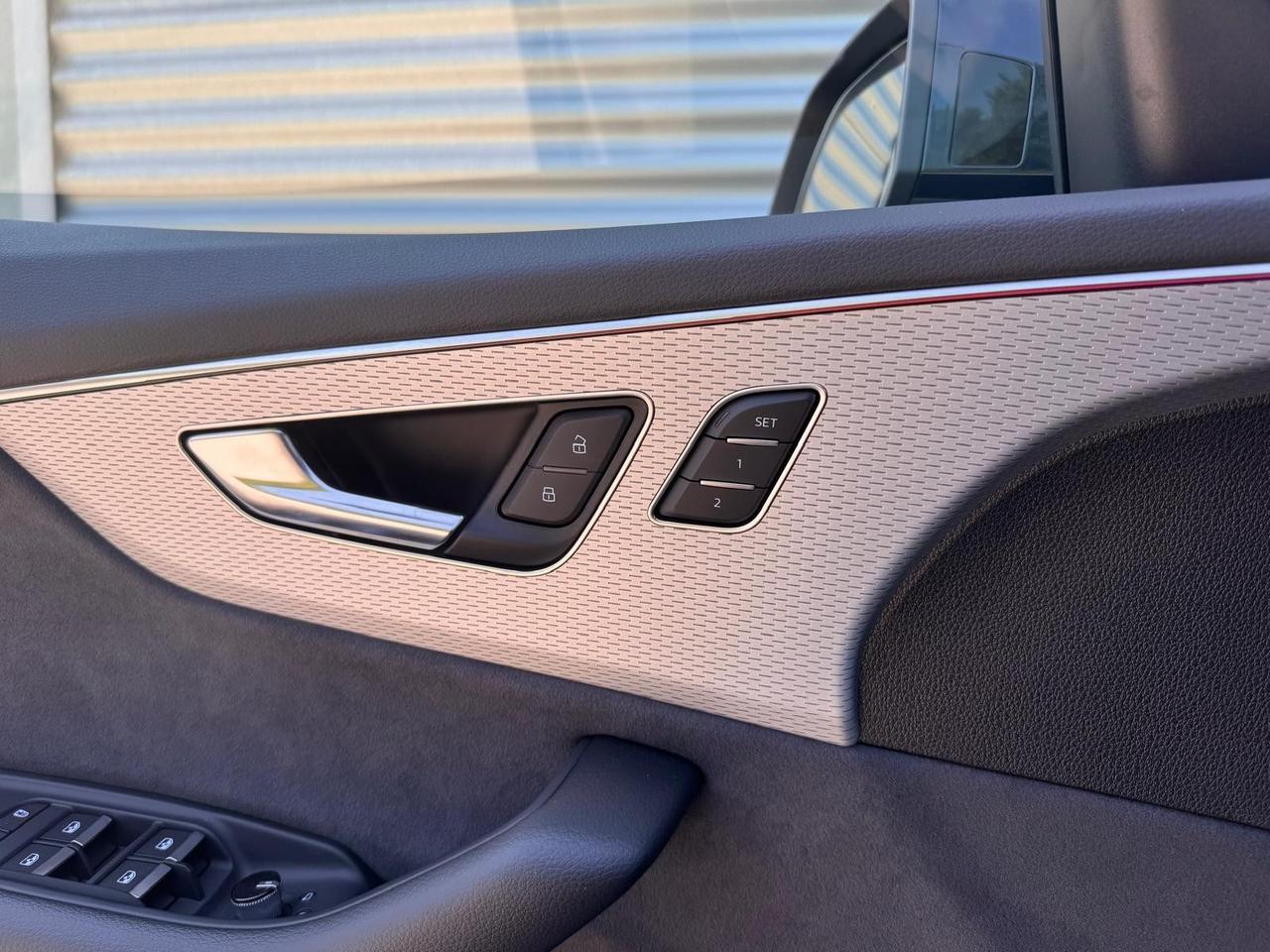 AUDI Q8 50 TDI MHEV QUATTRO S-TRONIC S-LINE