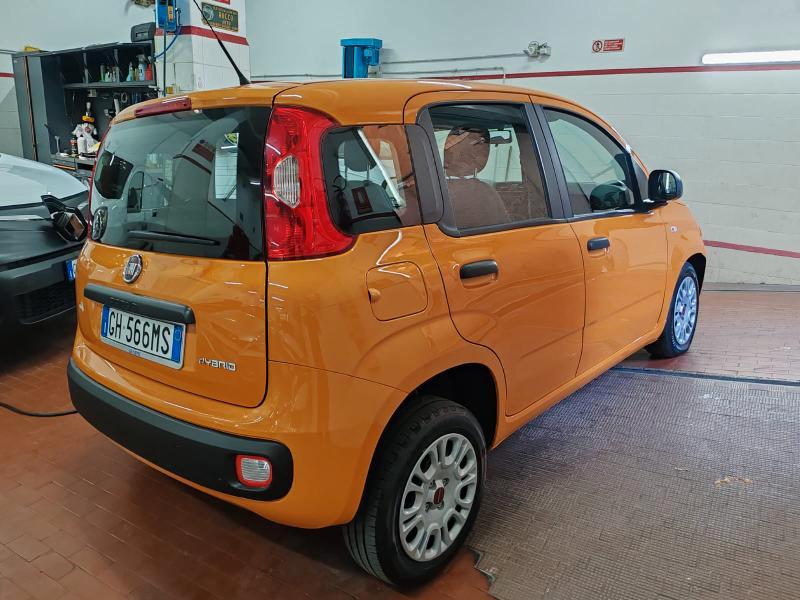Fiat Panda 1.0 hybrid 70cv
