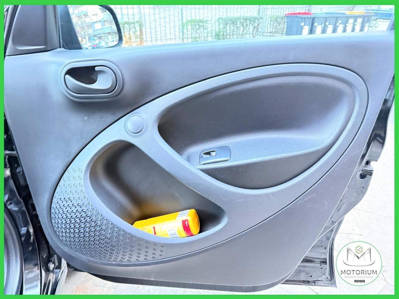 Smart ForFour 70 1.0 twinamic Youngster Automatica 05/2017