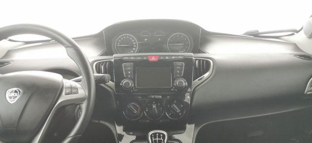 LANCIA Ypsilon 1.2 69 CV 5 porte S&S - VETTURA GRANDINATA