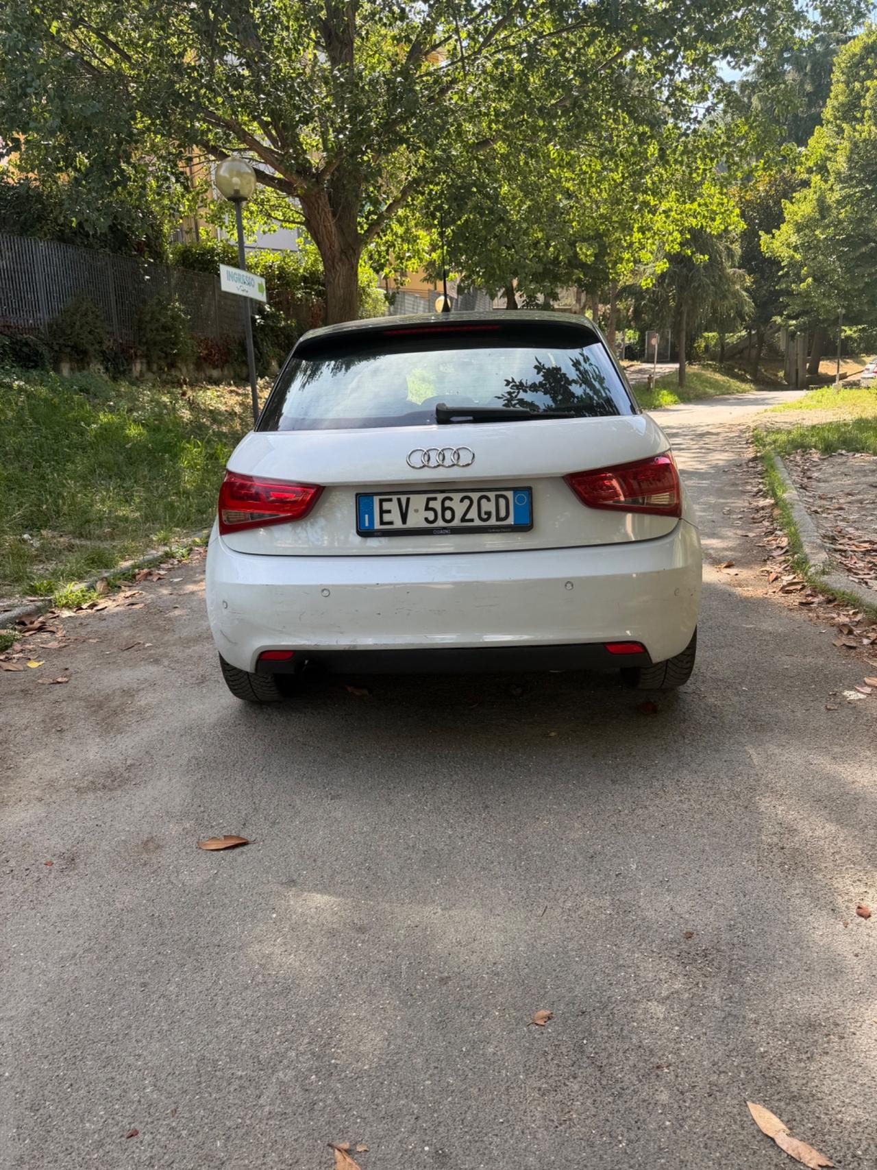 Audi A1 1.6 TDI 105 CV S line edition plus