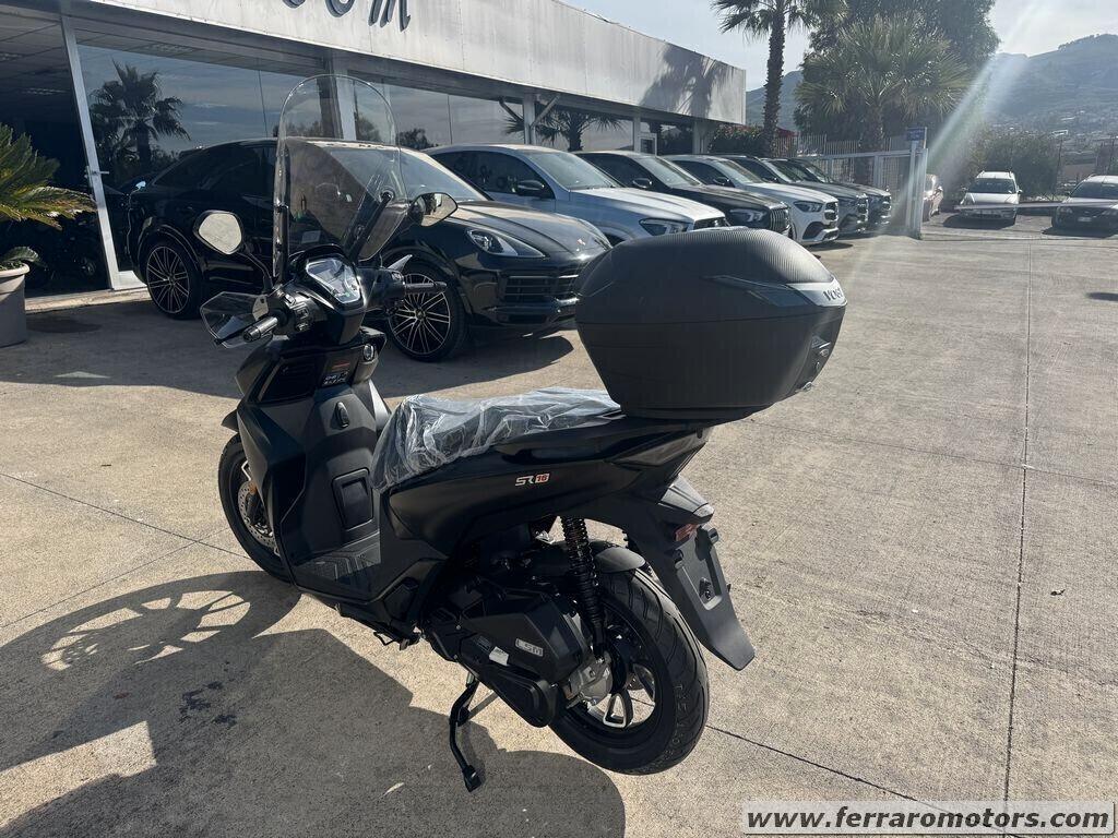 VOGE SR16 200 NUOVO PRONTA CONSEGNA A SOLI 28 EURO AL MESE