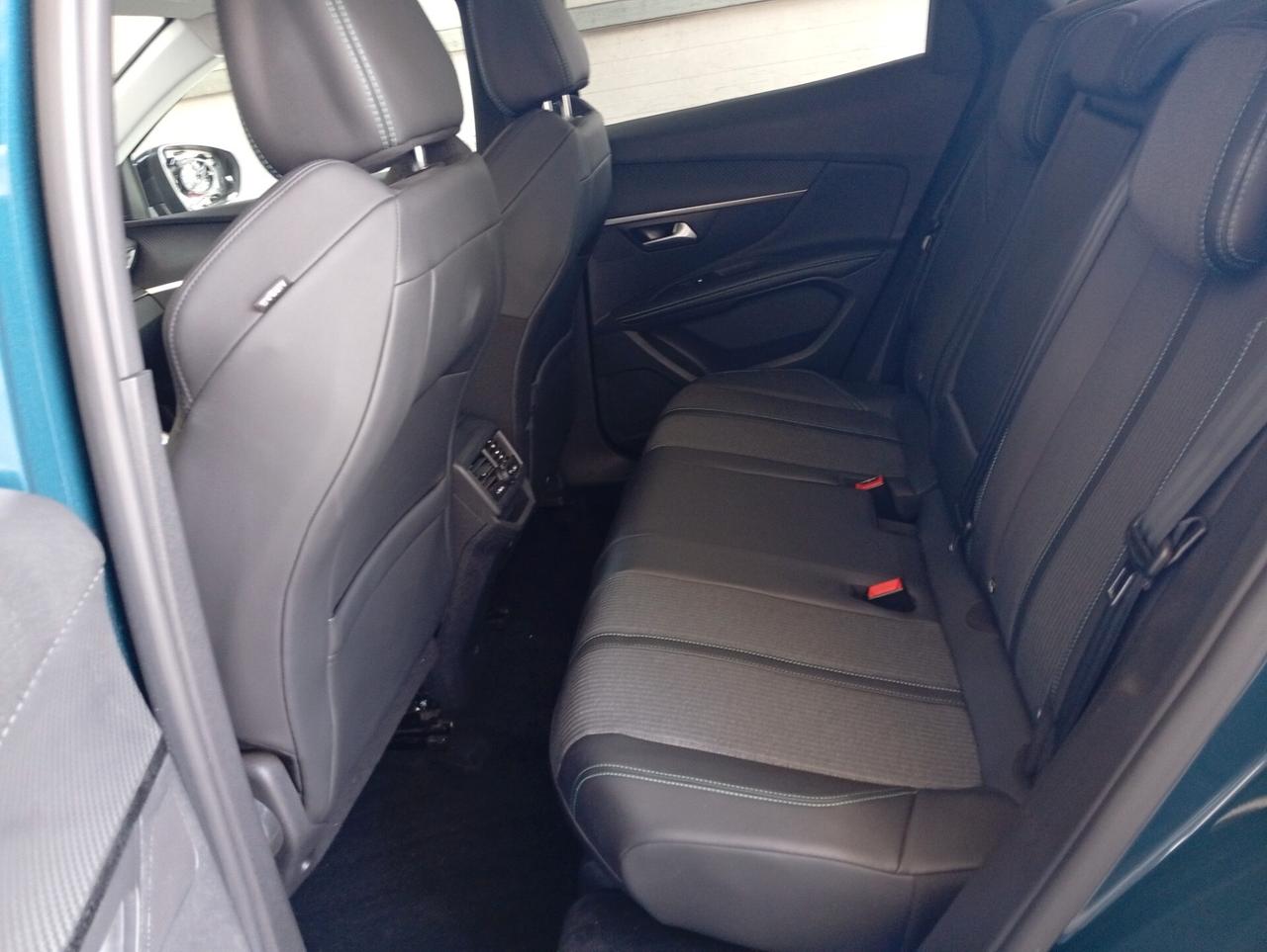 Peugeot 3008 BlueHDi 130 S&S EAT8 Allure Pack