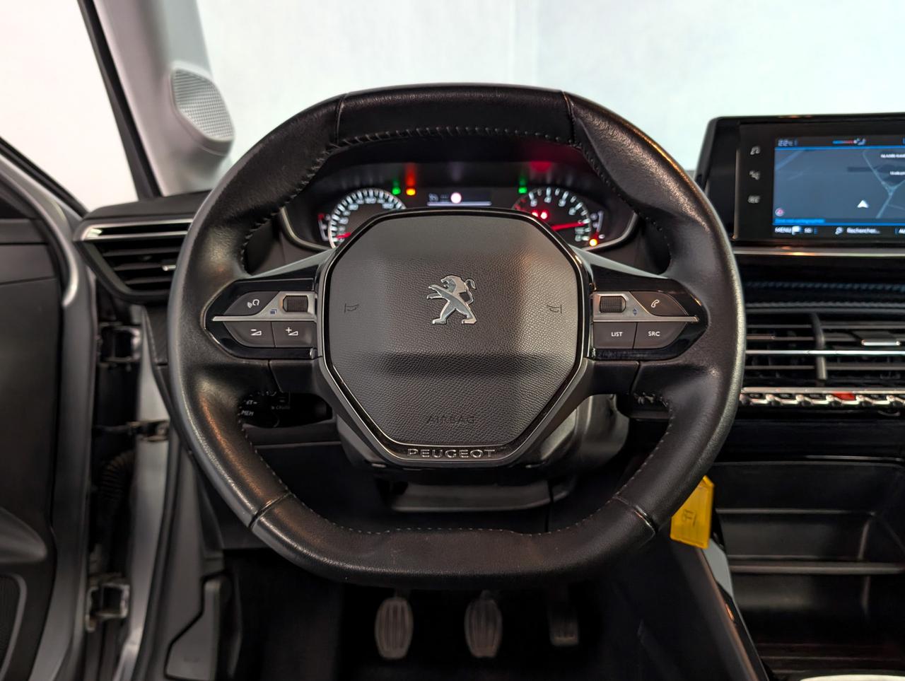 Peugeot 208 1.2 puretech 75cv Active