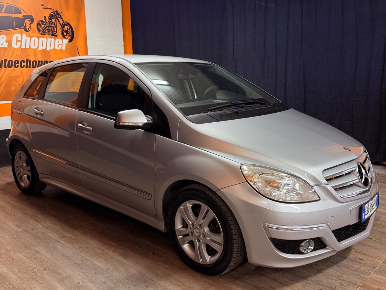 FANTASTICA MERCEDES CLASSE B UNICO PROPRIETARIO CON 86.735 KM