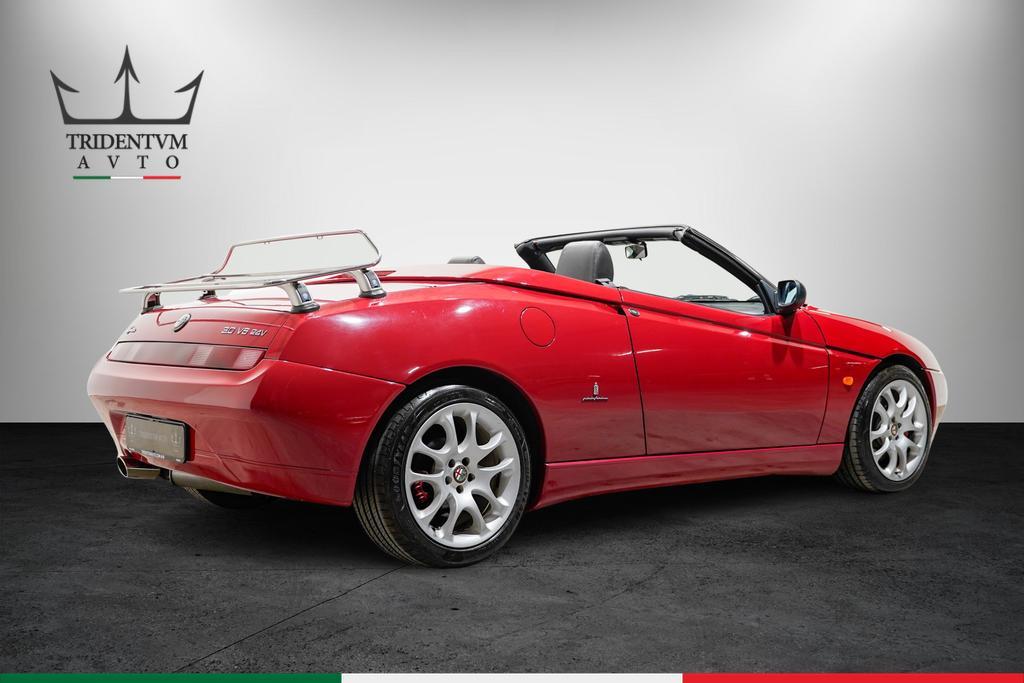 Alfa Romeo Spider 3.0 V6 24v L