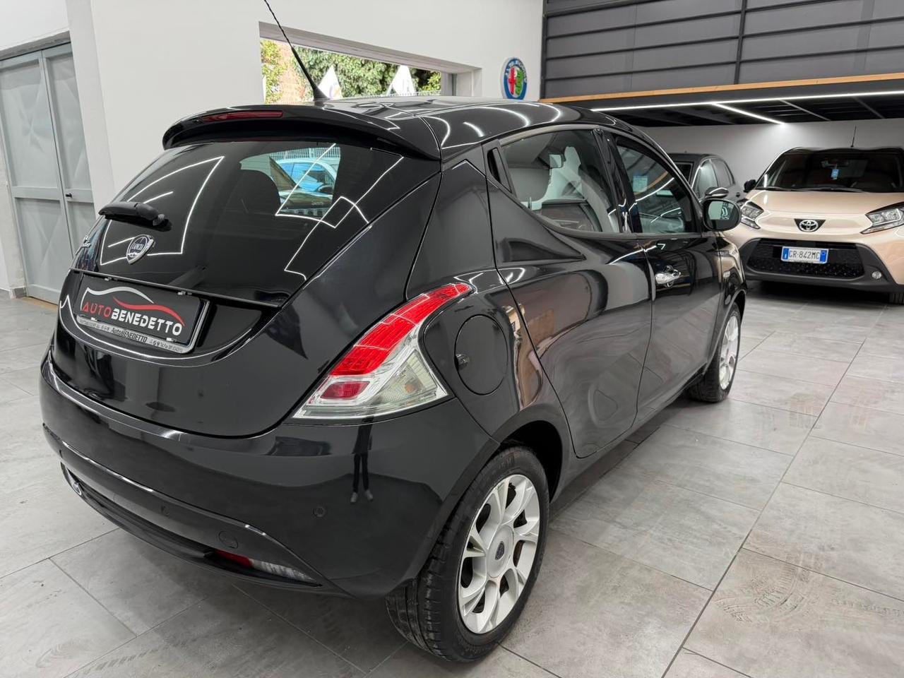 Lancia Ypsilon 1.3 MJT 95 CV S&S Gold 2016