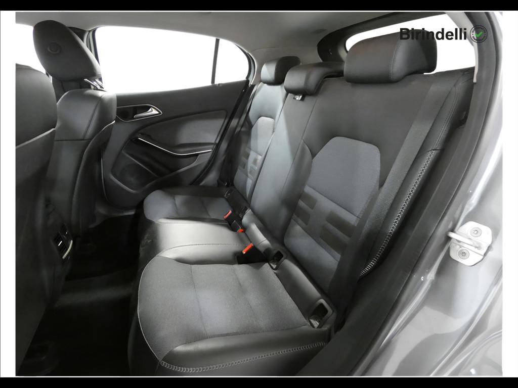 Mercedes-Benz GLA (X156) - GLA 180 d Executive