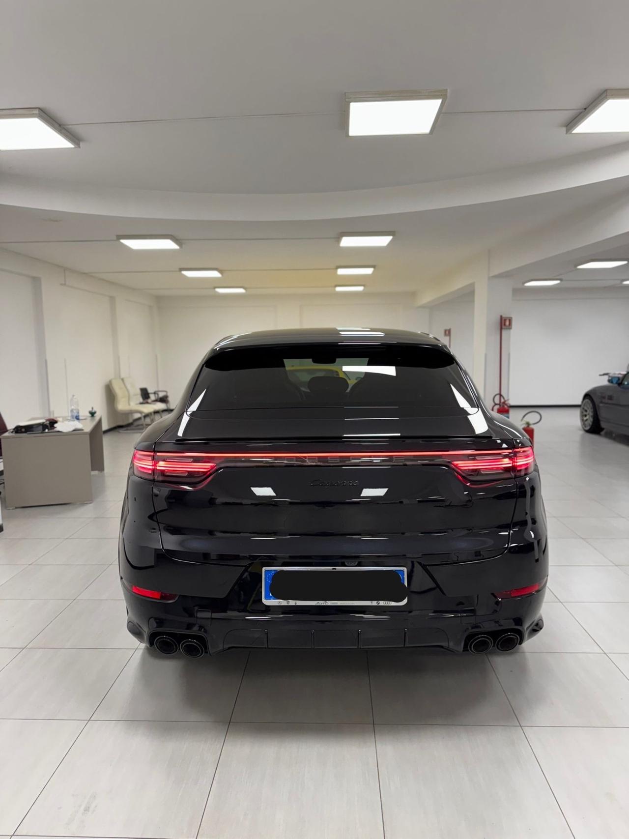 Porsche Cayenne. Coupe 3.0 V6 Platinum Edition