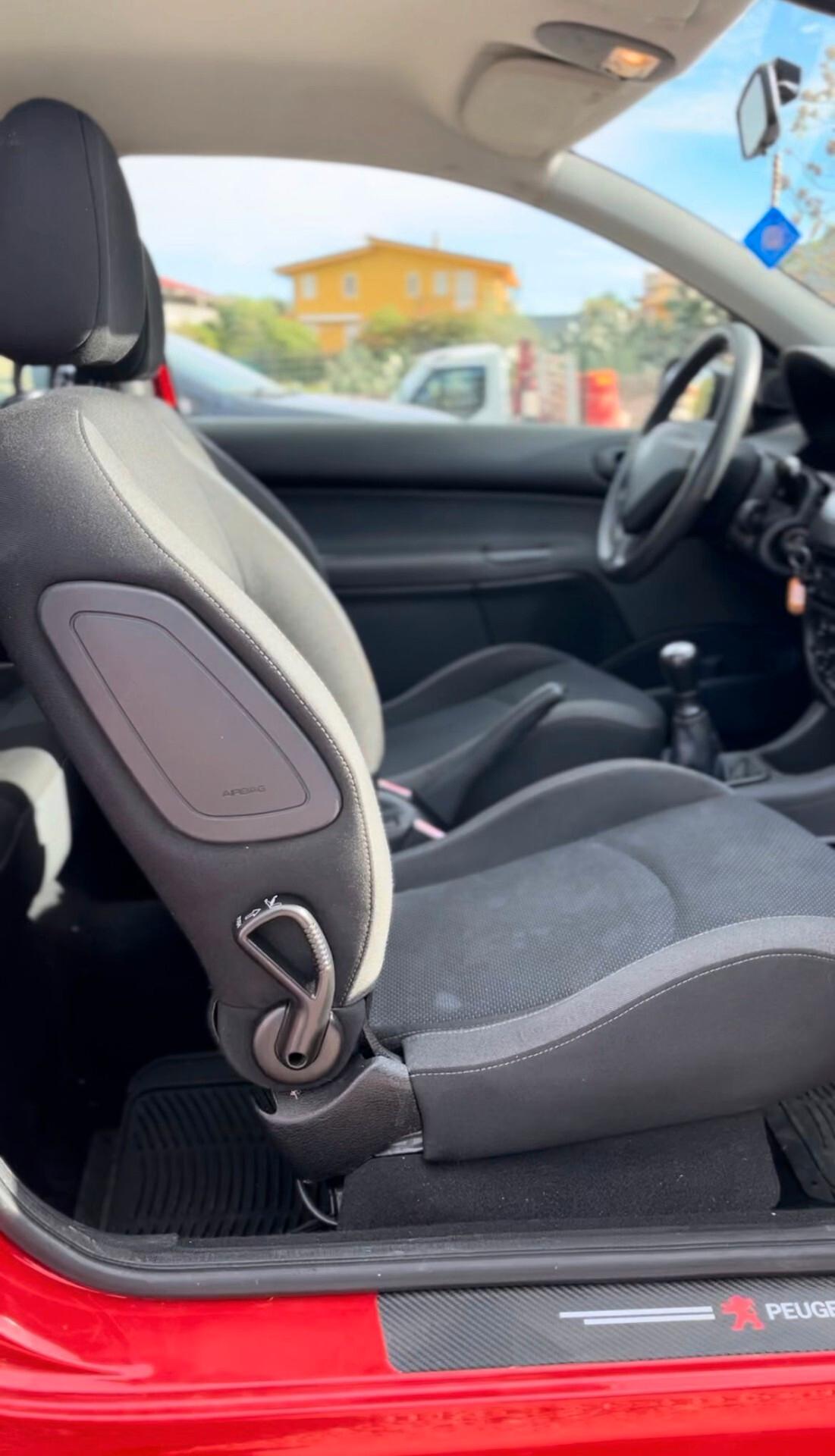 Peugeot 206 Plus 1.1 60CV 3p. ONE Line