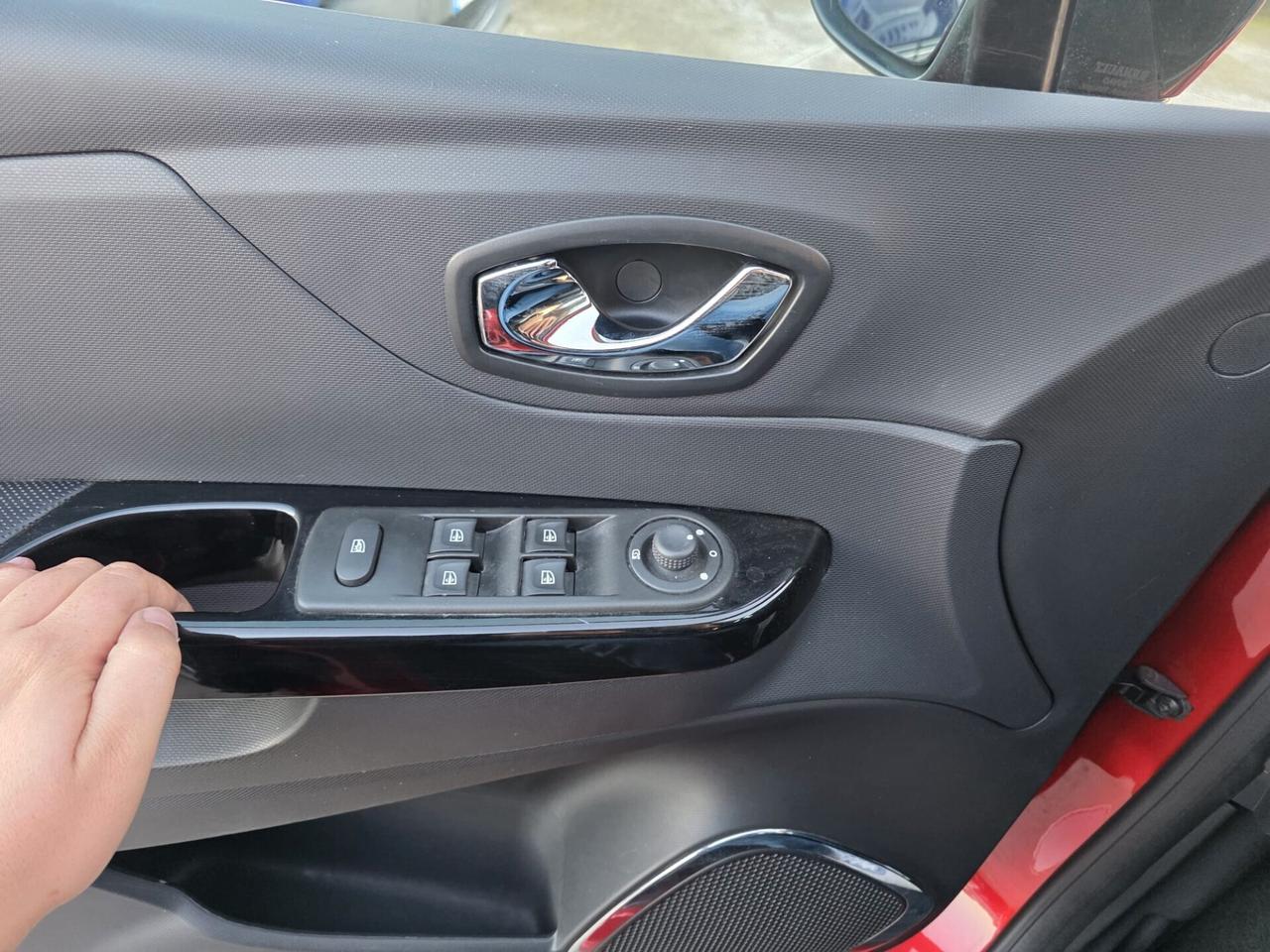 Renault Captur 1.5 dCi 90 CV Project Runway - 2015