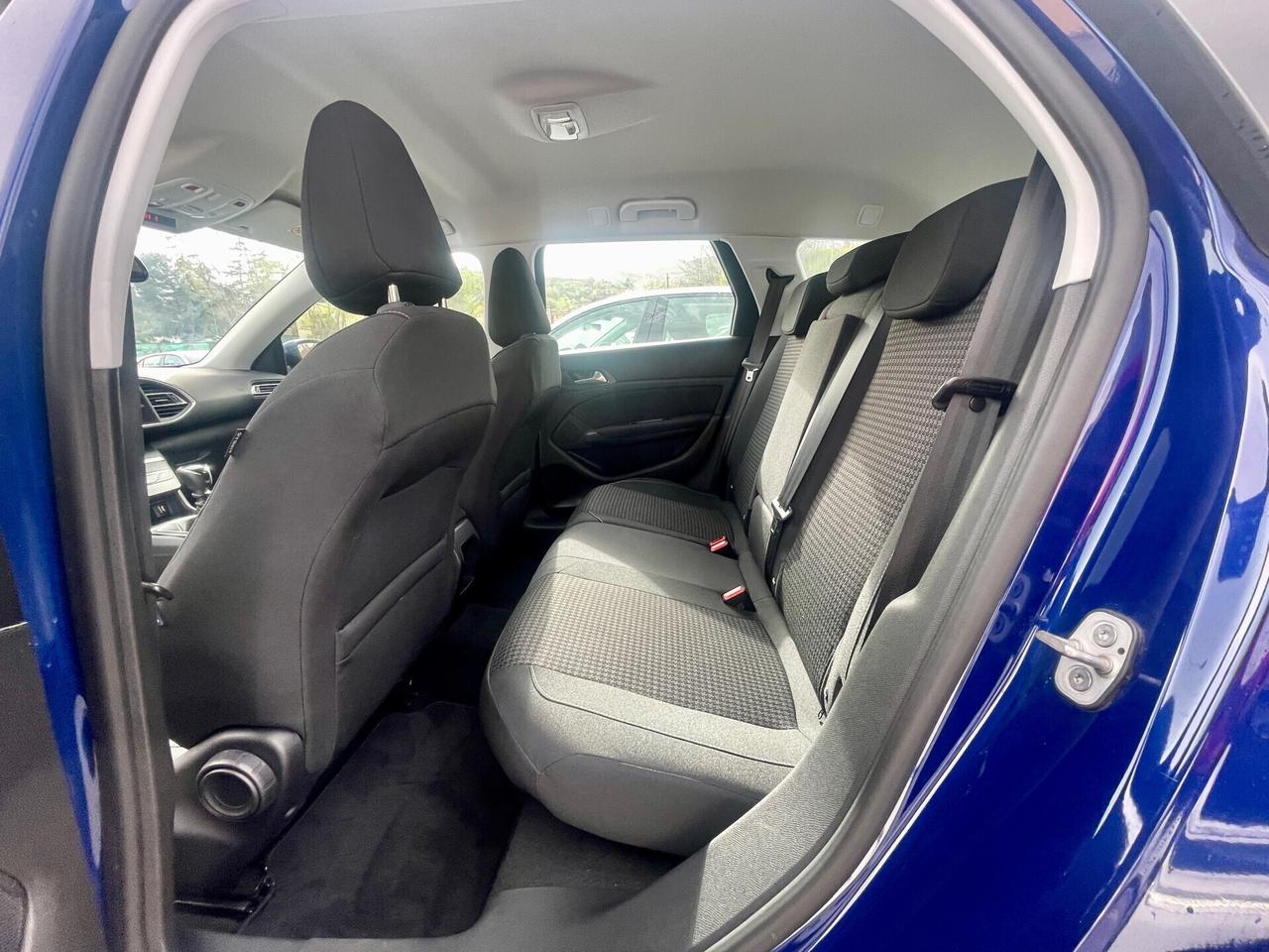 Peugeot 308 1.5 HDi 100CV 6M 12-2019