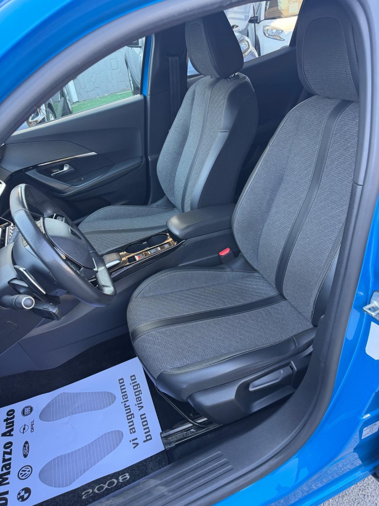 Peugeot 2008 BlueHDi 130 S&S EAT8 Allure