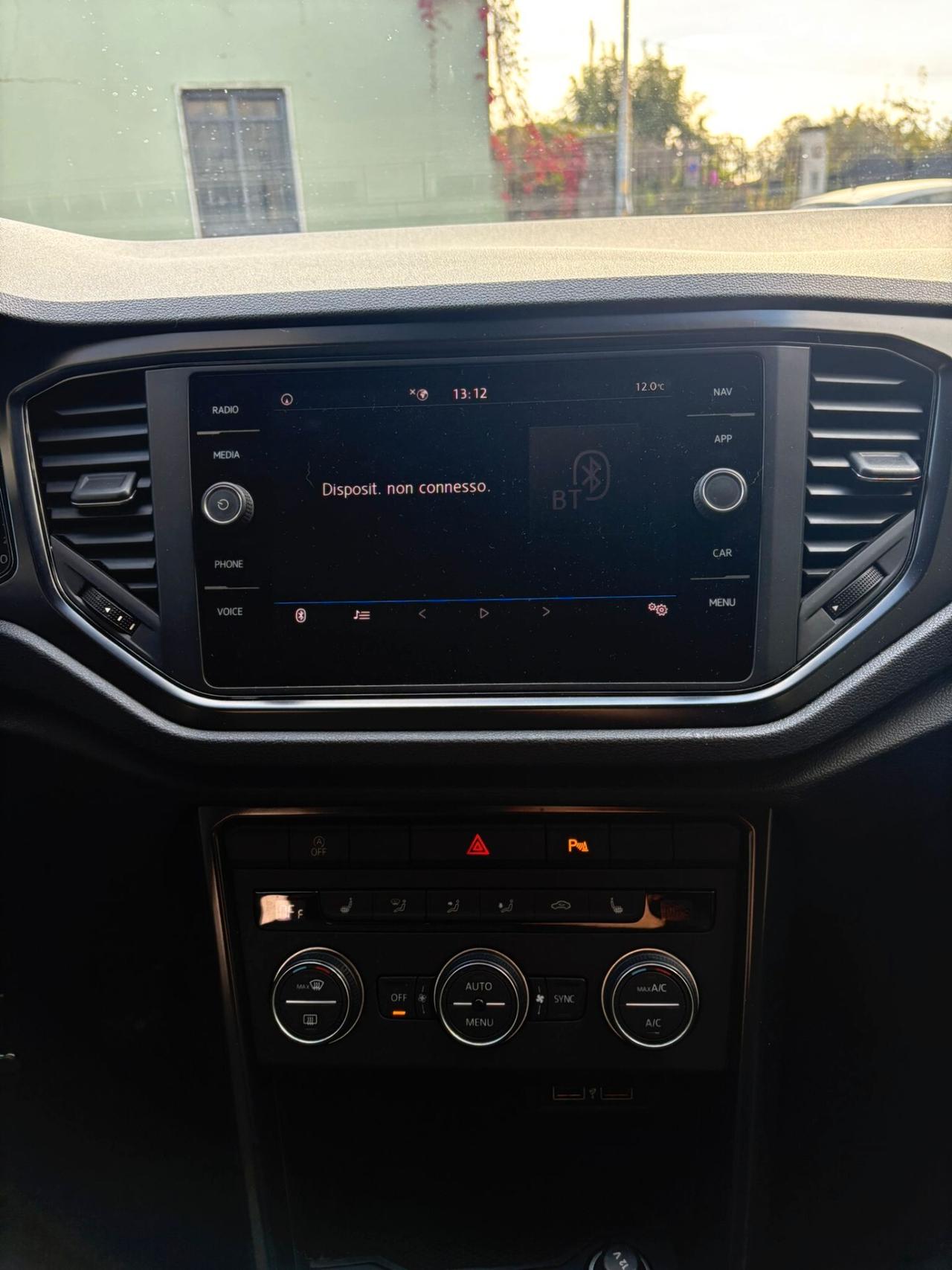 Volkswagen T-Roc 1.6 TDI SCR Business BlueMotion Technology