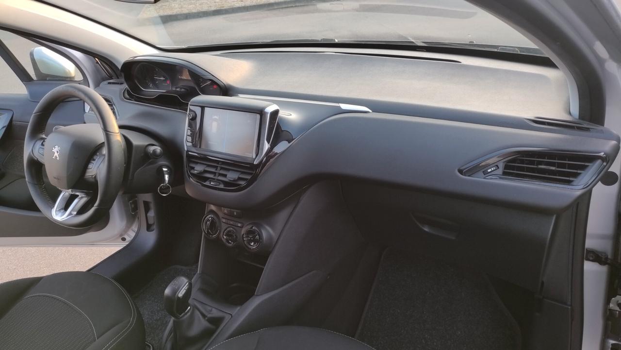 Peugeot 208 PureTech 82 5p. GPL Allure NEOPATENTATI - 2018