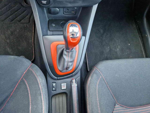 RENAULT Clio 1.6 T 200CV EDC 5 porte R.S.