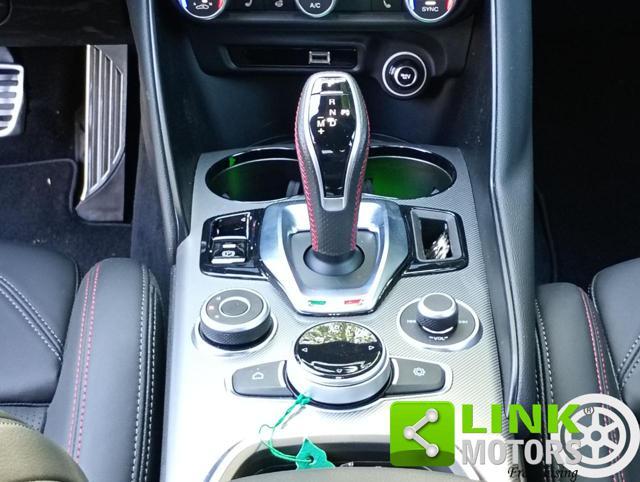 ALFA ROMEO Giulia 2.0 Turbo 280 CV AT8 AWD Q4 Competizione