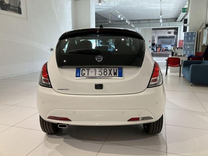 Lancia Ypsilon Ypsilon 1.0 FireFly 5 porte S&S Hybrid Platino