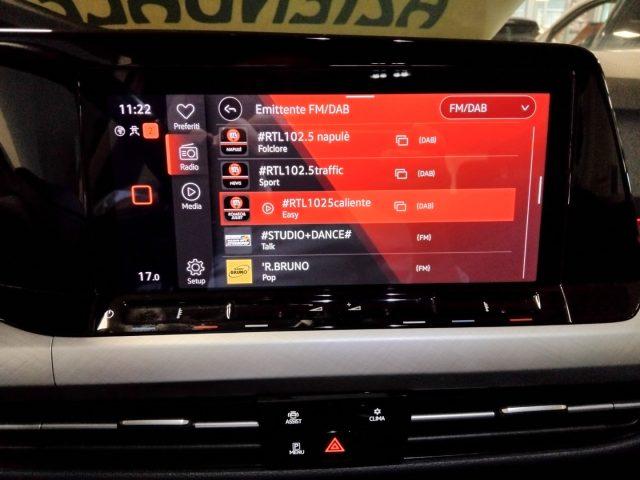 VOLKSWAGEN Golf 1.0 eTSI EVO Life DSG 17" MHEV