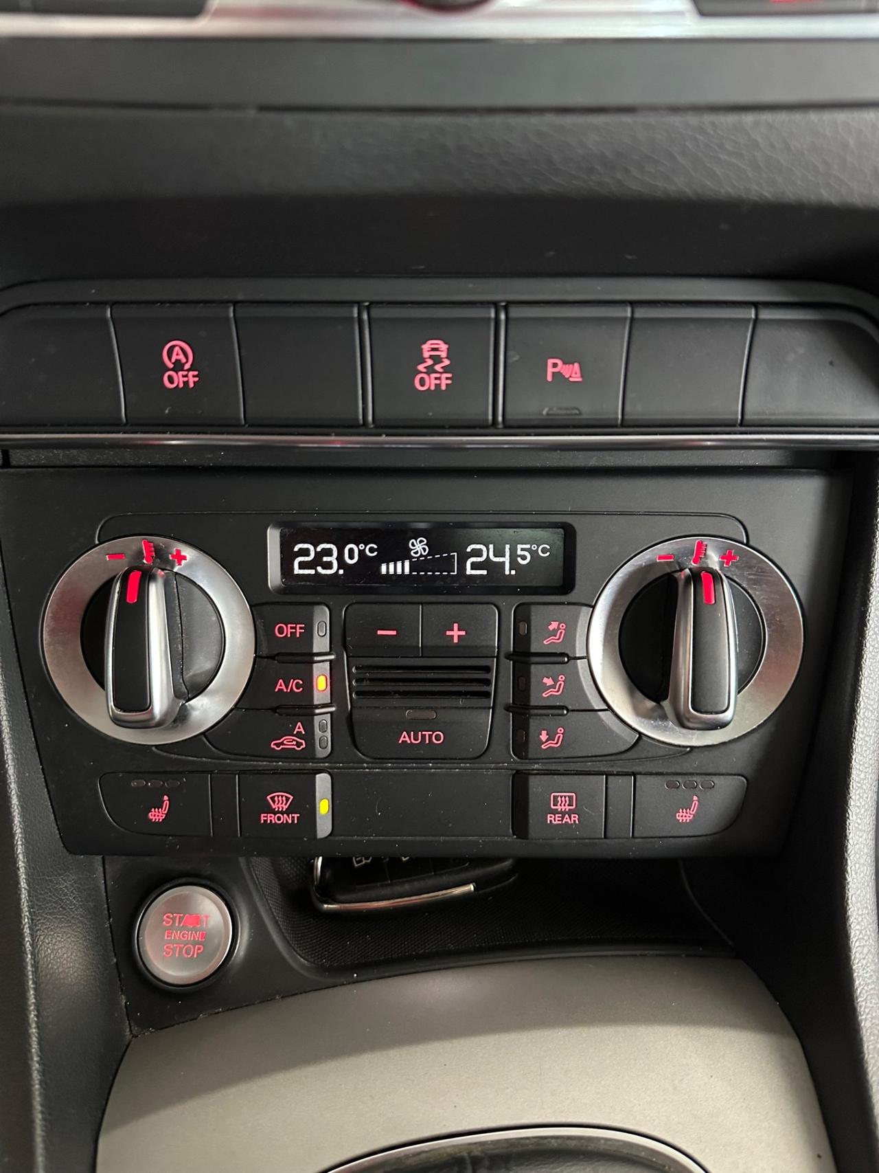 Audi Q3 2.0 TDI 140cv S Line - TETTO APRIBILE