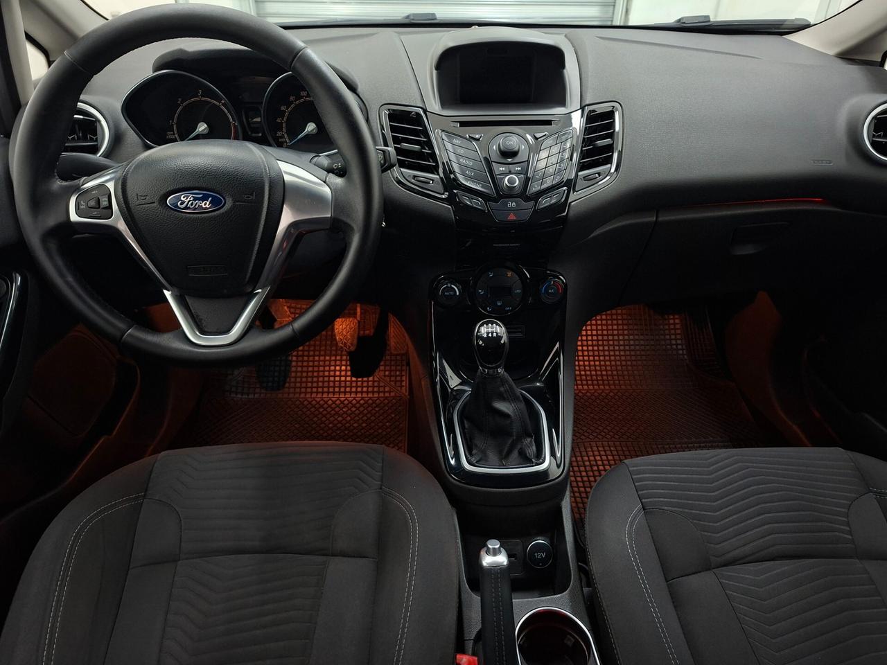 Ford Fiesta 1.5 TDCi 75cv Titanium