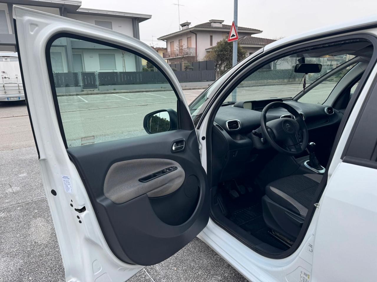 Citroen C3 Picasso 1.6 HDi 90 Exclusive