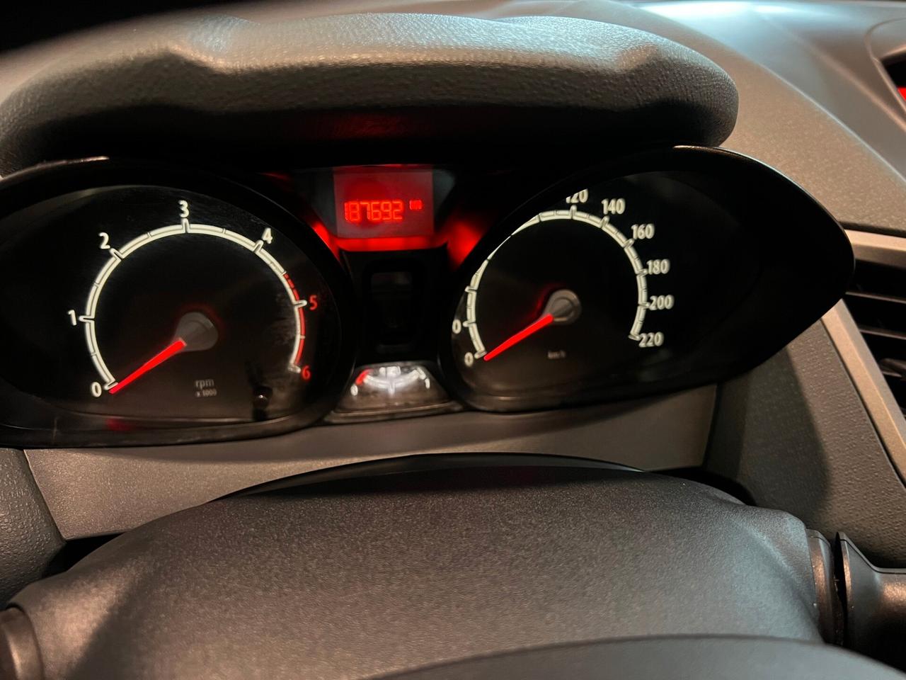 Ford Fiesta 1.6 TDCi 95 CV 5p. Titanium/OK NEOPATENTATI