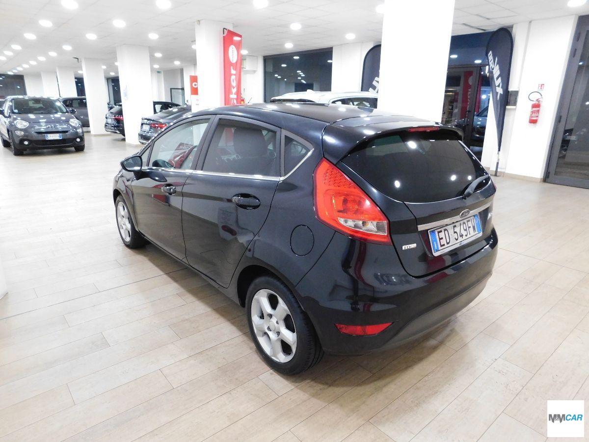 FORD - Fiesta - 1.6 TDCi 95CV 5p. cDPF Titanium