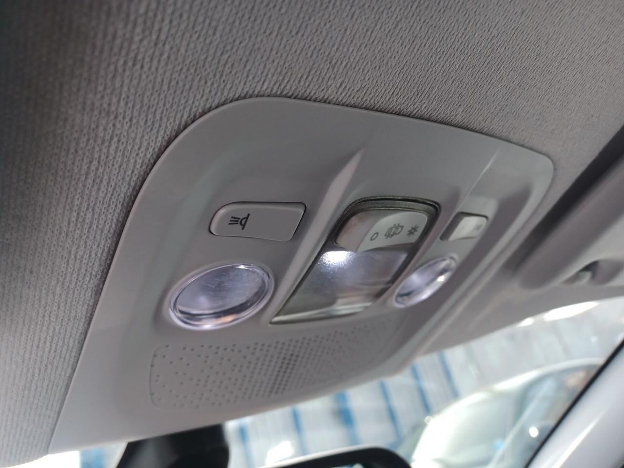 Peugeot 208 1.6 e-HDI 5 porte Allure ANNO 2015