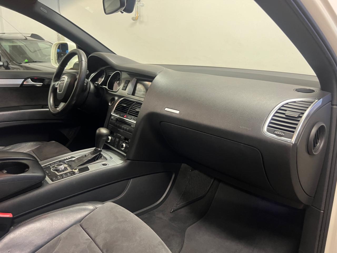 Audi Q7 3.0 V6 TDI 240 CV quattro tiptronic Advanced Plus