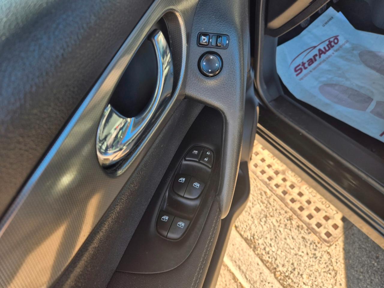 Nissan Qashqai 1.5 dCi N-Connecta