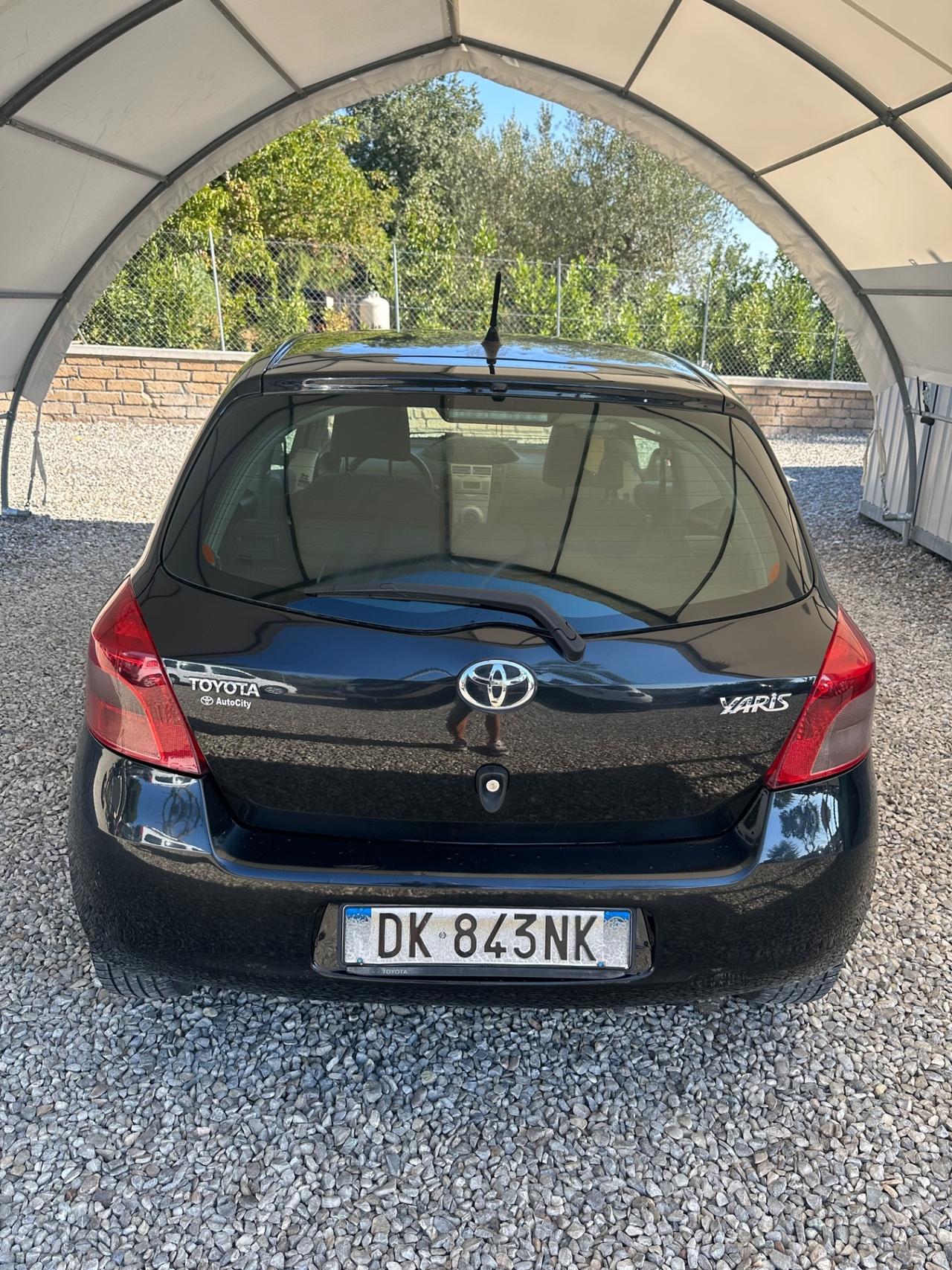 Toyota Yaris 1.4 D-4D 3 porte