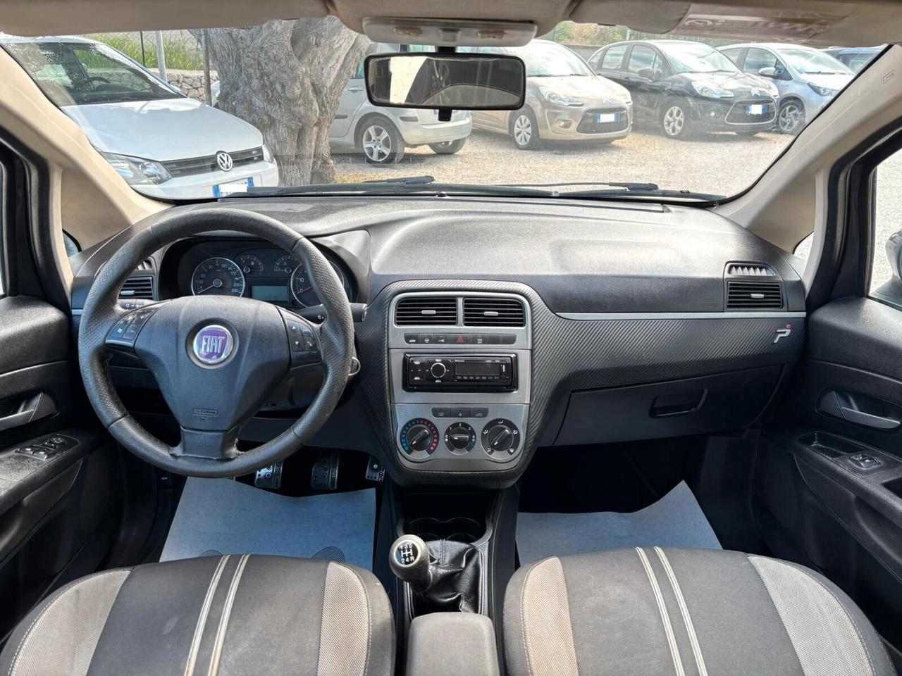 FIAT GRANDE PUNTO 1.3 MJT - 2009