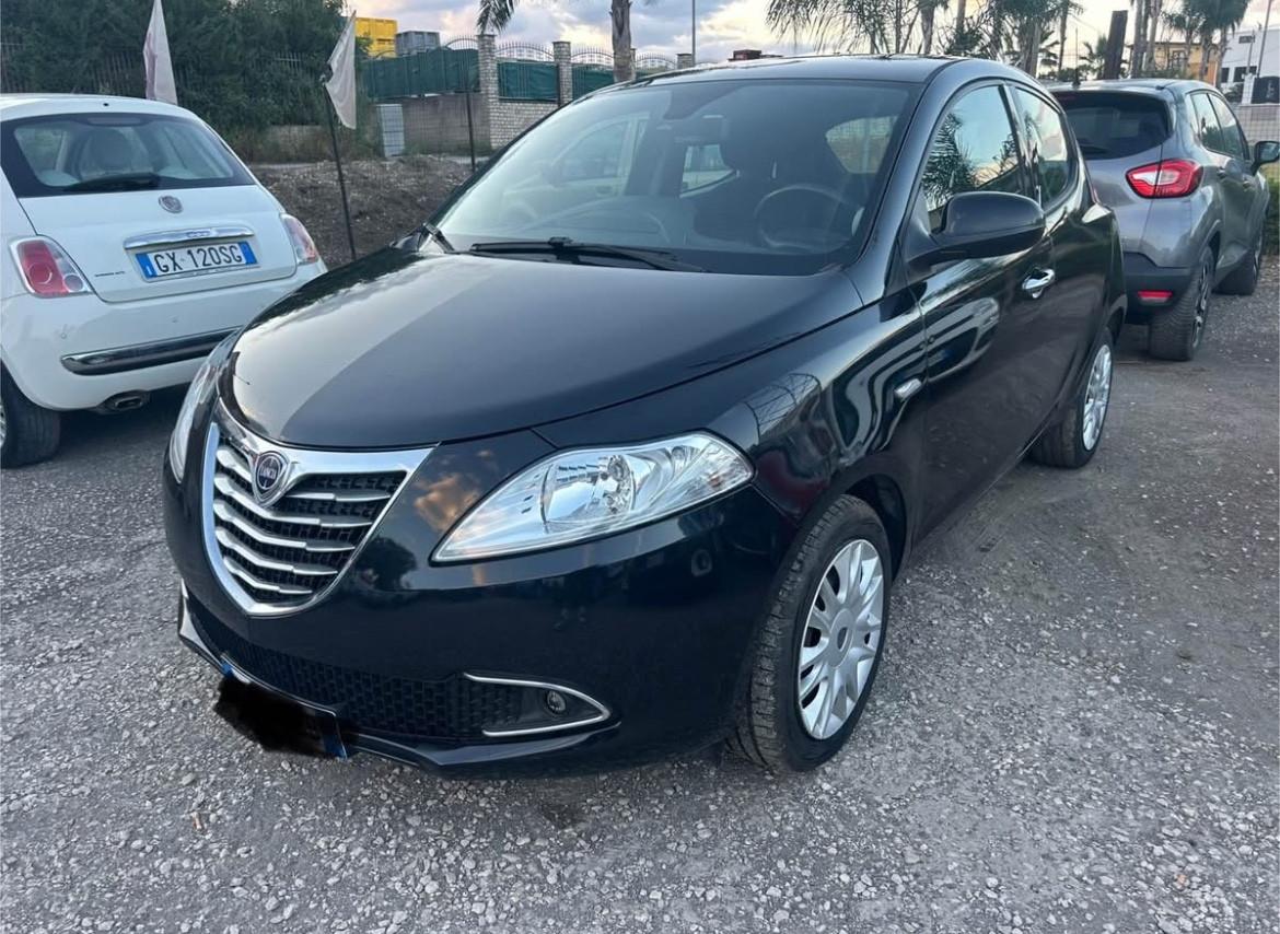 Lancia Ypsilon 1.3 MJT 16V 95 CV 5 porte S&S Platinum