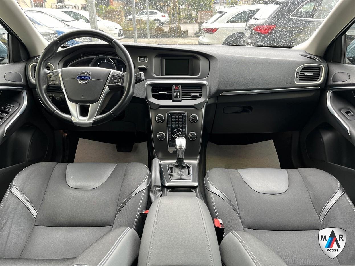 Volvo V40 D3 Geartronic Momentum